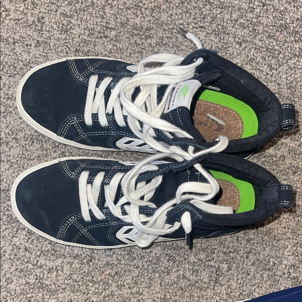 Men's Black High-Top Cariuma Sneakers